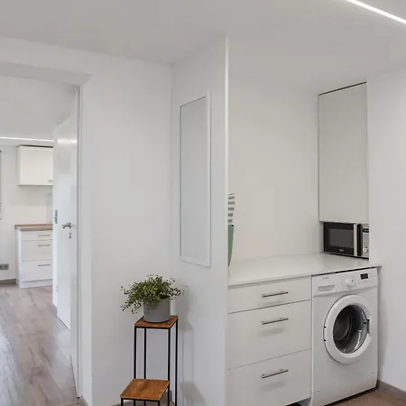 Goldbach شقة اسشوغه